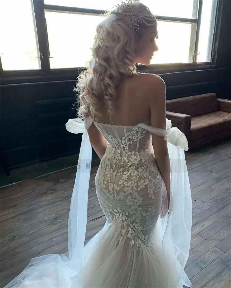 Женское свадебное платье-русалка цвет шампанского с открытыми плечами | Свадьбы