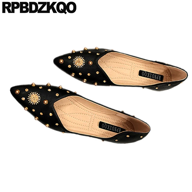 Черные женские модельные туфли с острым носком напрямую от производителя