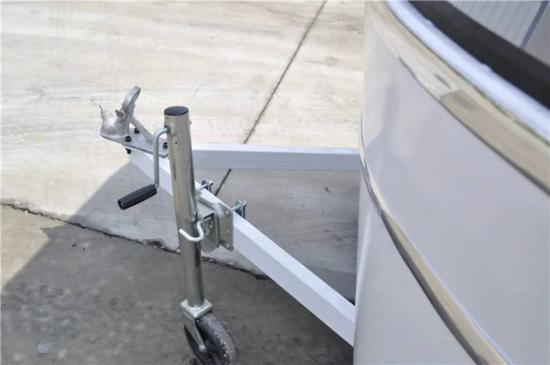 Рисунок 5 - Грузовик-фургон для фаст-фуда