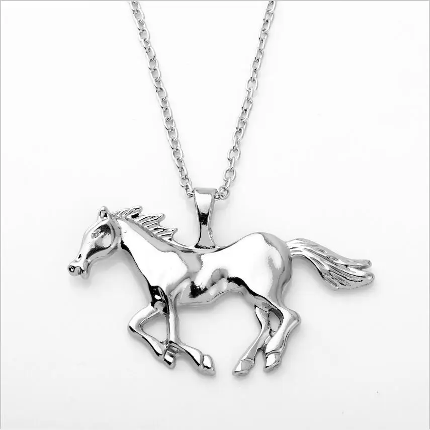 

Personalize Racing Horse Pendant Necklace for Women Cute Animal Necklaces Men Jewelry Accessories Best Birthday S1891