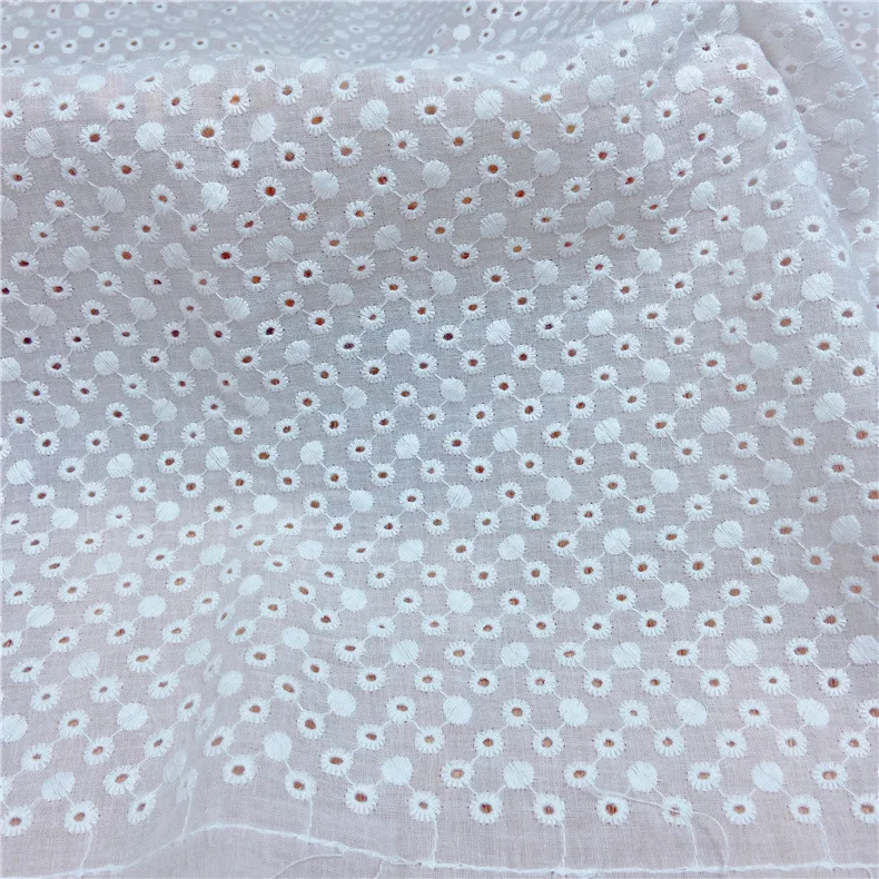 

Cotton Lace Fabric Eyelet Fabric Flower Embroidery Fabric For Clothing Skirt Home Textile Accessories DIY Tissue Width 135cm