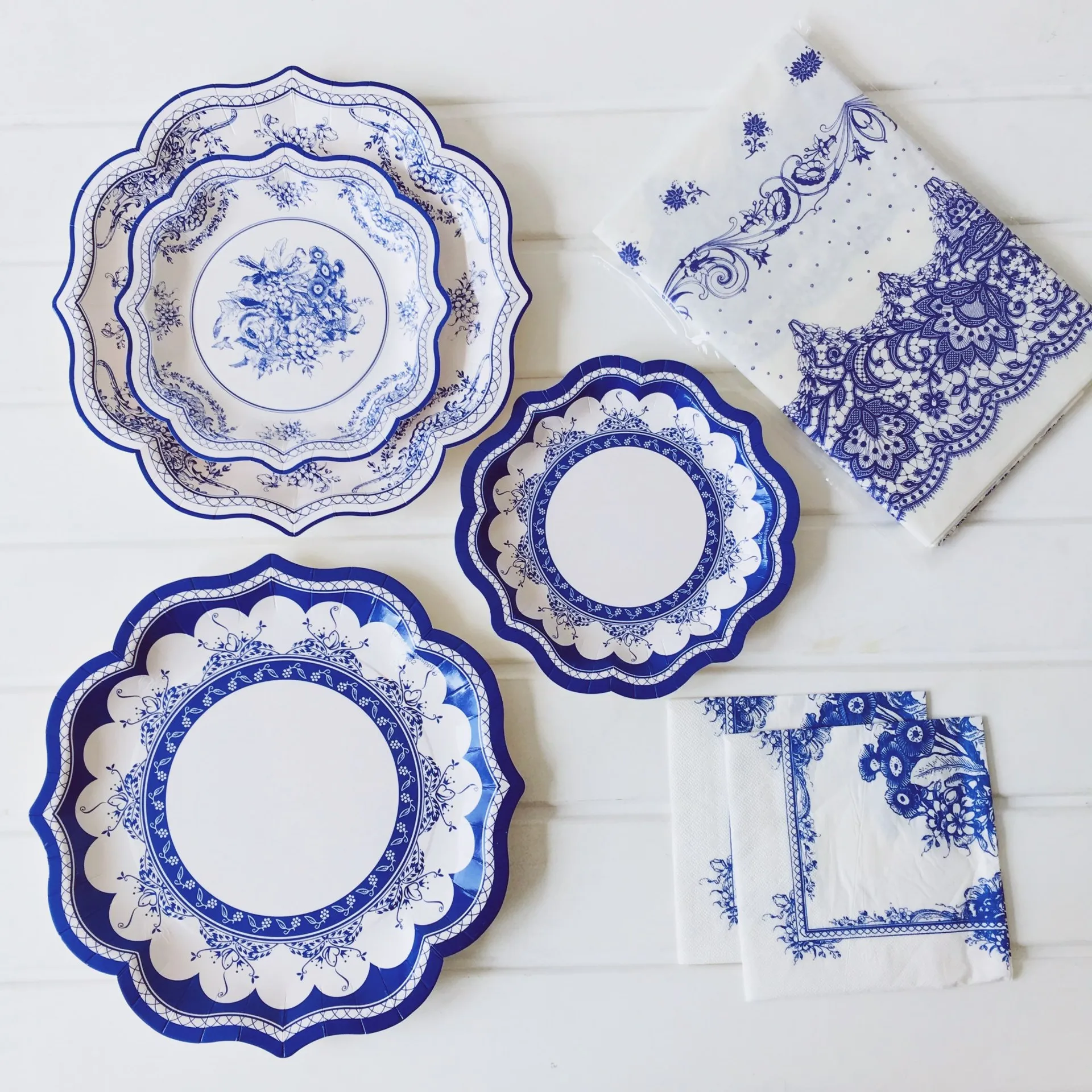 

2020 New Chinese Traditional China Pattern Disposable Plates Napkins Table Cloths Birthday Party Supplies Tableware Sets Dec