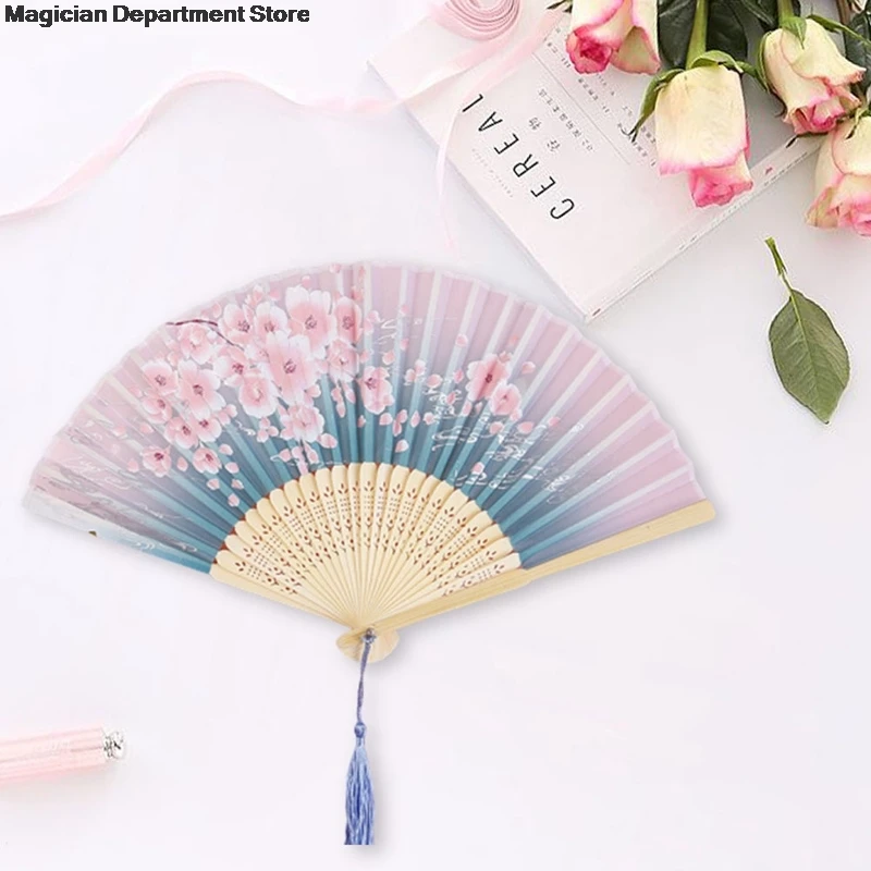 

1pcs Vintage Plum Sakura Bamboo Silk Bamboo Home Ornaments Floral Japanese Style Folding Fan Painting Elegant Luxury Decoration