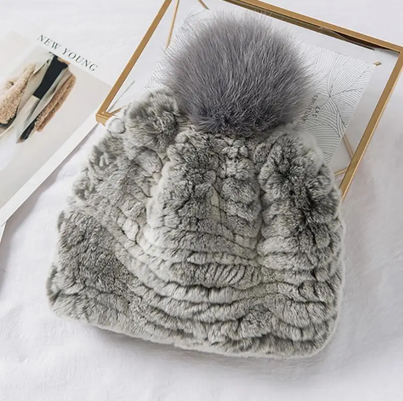 grey YC Fur мягкие теплые настоящие меховые шапки головные уборы для женщин эластичные вязаные шапки из меха кролика рекс шапки большого размера помпоны из лисьего меха женская шапка - Цвет: grey