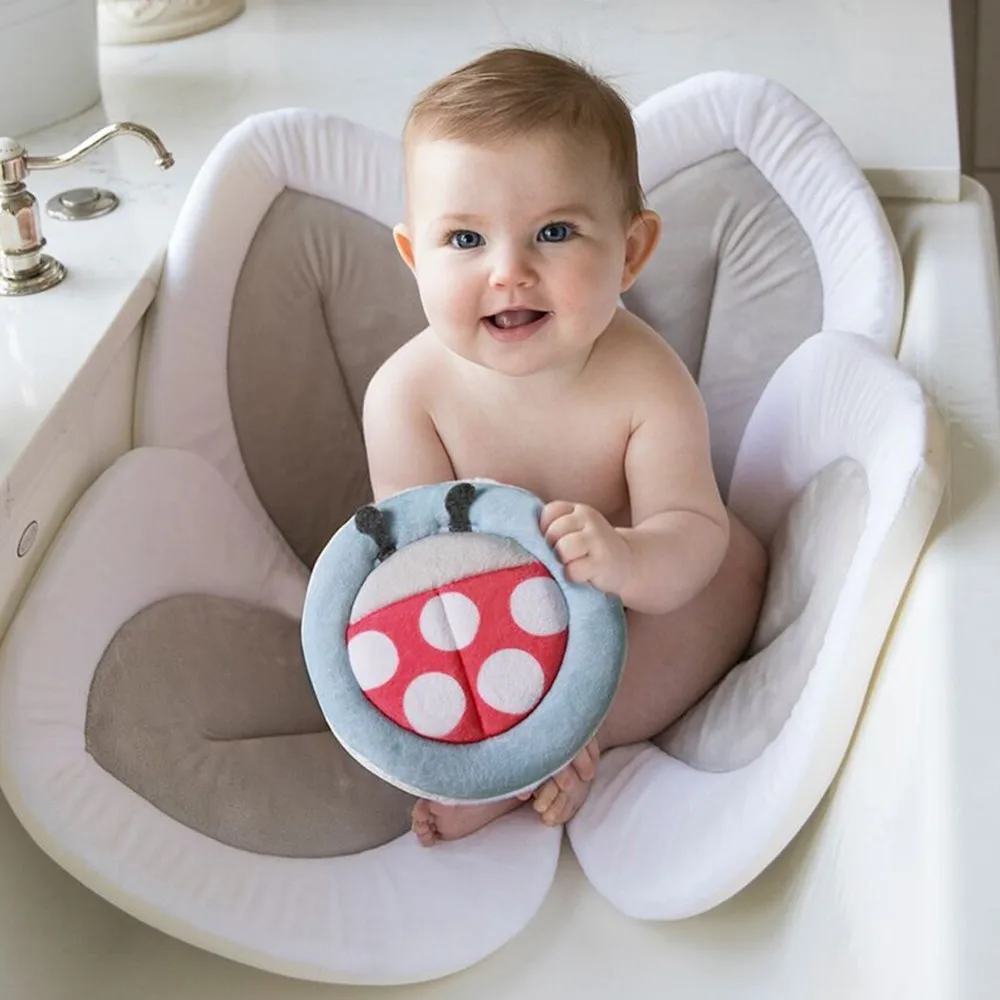 Baby Shower Blooming Flower Newborn Bathtub Foldable Lotus shape Cushion skin Bath pad portable bath tub Soft Seat Play mat