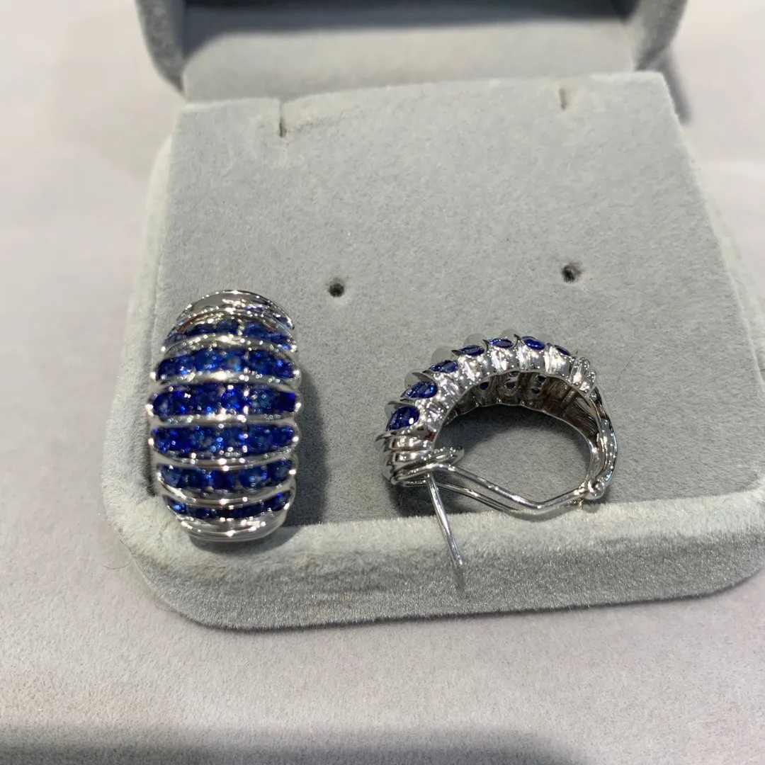 Рисунок 2 - Серьги-гвоздики женские из белого