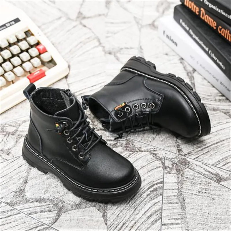 

New Autumn/Winter Children Genuine Leather Boots Boys Warm With Plush Student Baby Shoes KIds Soft bottom Snow Boots 041
