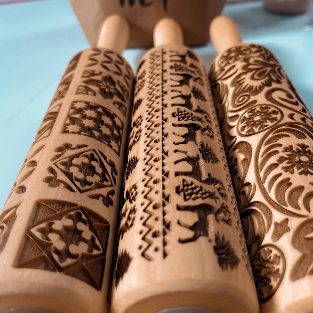 Christmas Pattern Rolling pin Wooden Embossing Biscuit Fondant Baking Tools Reindeer Dough Engraved Roller Trees Socks Bells | Дом и сад