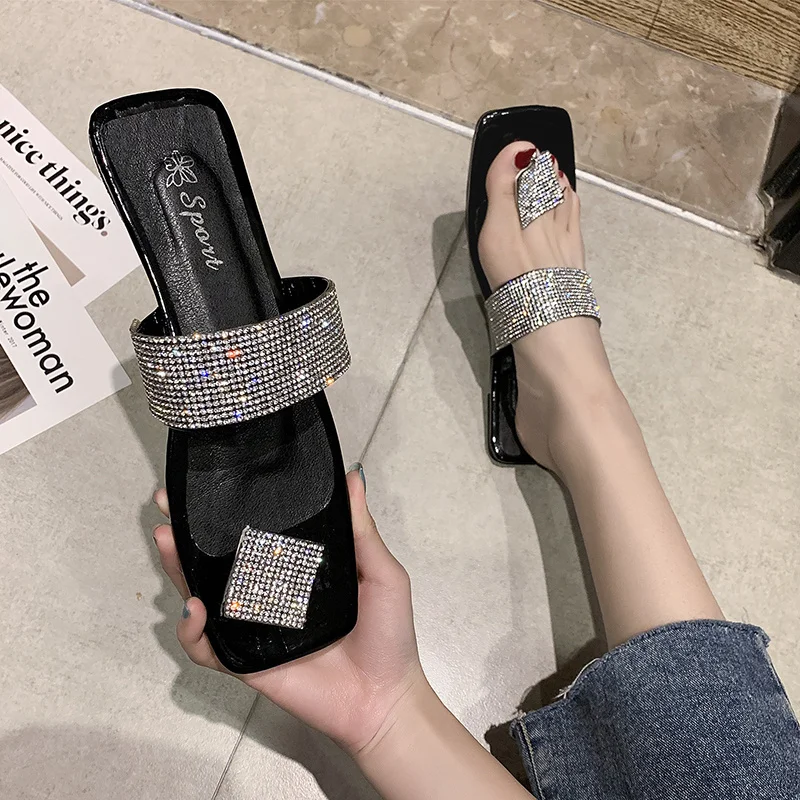 

Shoes Woman's Slippers Shale Female Beach Slides Jelly Flip Flops Fashion 2021 Sabot Soft Flat Glitter Luxury Basic PU Crystal