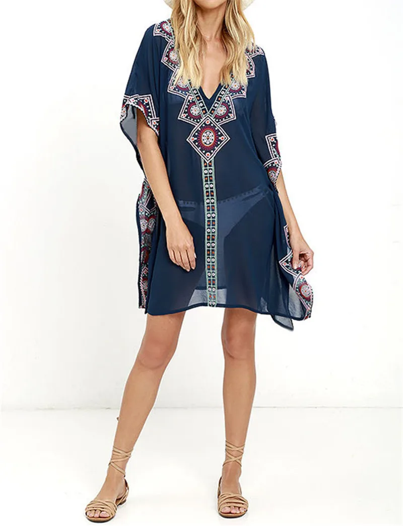 Шифоновая пляжная туника с вышивкой коротким рукавом |