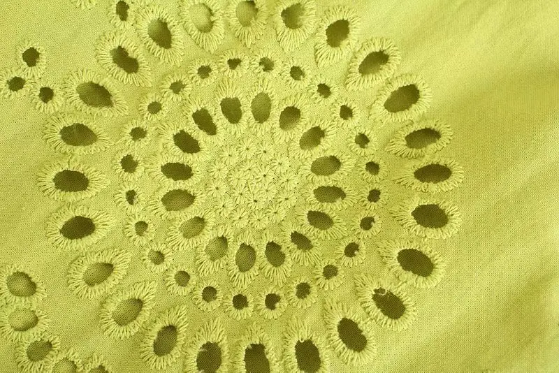 

HWLZLTZHT Women Dress 2021 Vintage Hollow Embroidery Midi Dress Woman Fashion Bow Tie Ruched Robe Casual Dresses Summer Vestidos