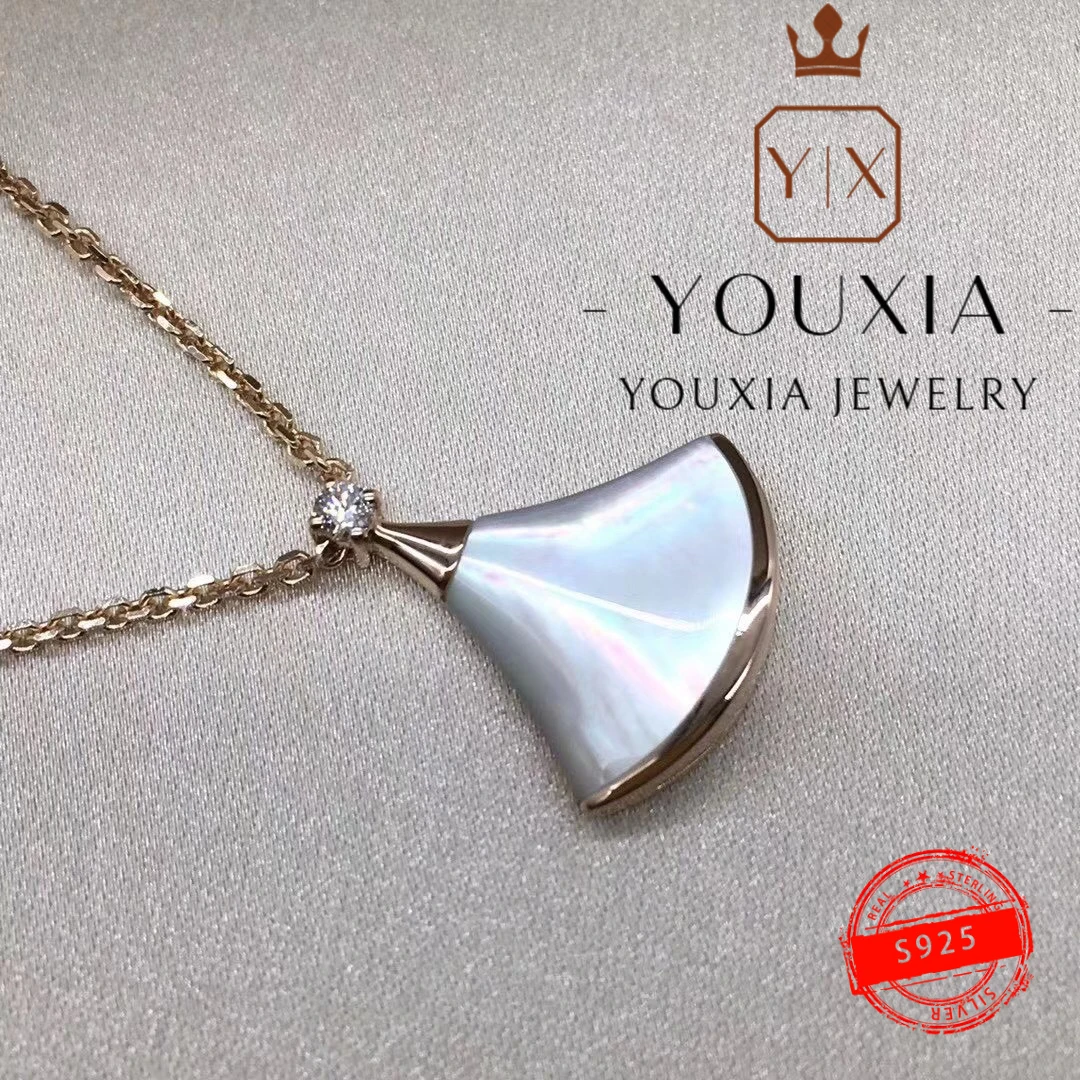 

1:1 925 Sterling Silver Custom Personalized Design White Small Fan-shaped Fashion Exquisite Necklace