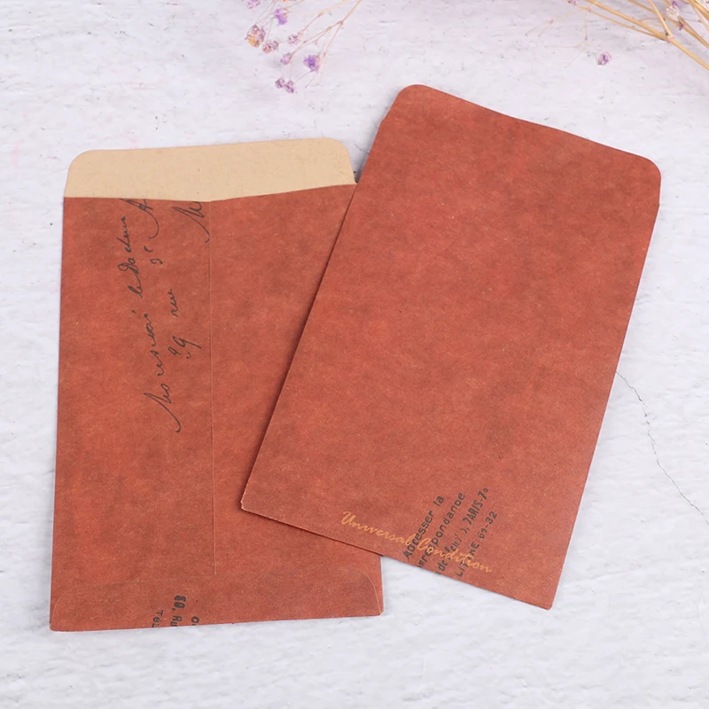 Конверт из крафт бумаги в винтажном стиле офисные принадлежности с надписью