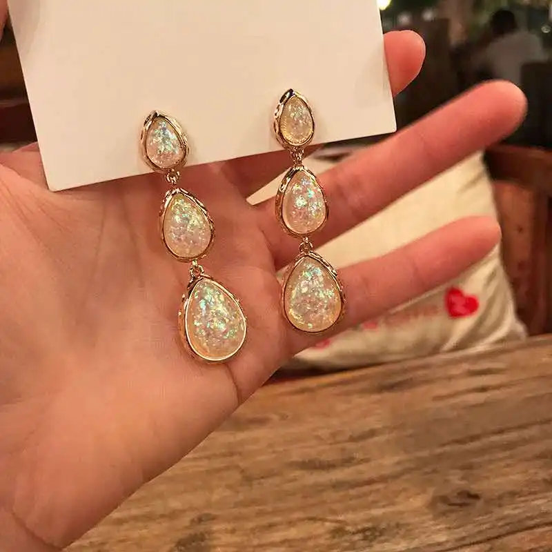 

New Style Water Earrings For Women Trendy Vintage Temperament Copper Alloy Long Women