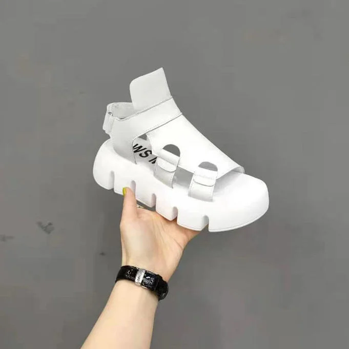 

Sandals women's new fish beak in 2021