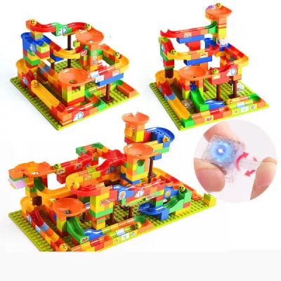256pcs with 8 light 128-256 шт детские блоки мраморный трек бегать со светом лабиринт мяч трек строительные блоки пластиковая воронка Горка DIY Кирпичи Duploe игрушки - Цвет: 256pcs with 8 light