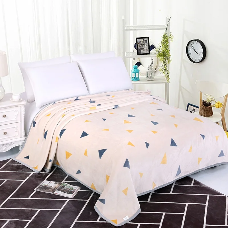 Бесплатная доставка фланелевые флисовые зимние одеяла на кровать плотные плед