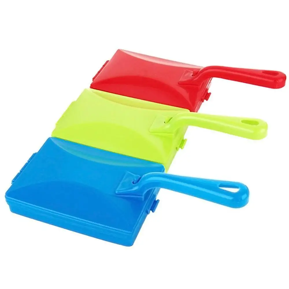 random color 1 шт. крошка Sweeper грязи ковер очиститель, инструмент для очистки бытовых Уборка Пыли Щетка Пластик ручной двойной ролик очиститель для холодного времени года - Цвет: random color