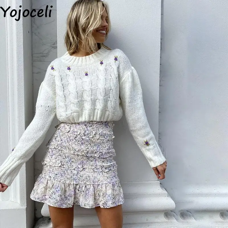 

Джемпер женский, жаккардовый, с цветочным принтом