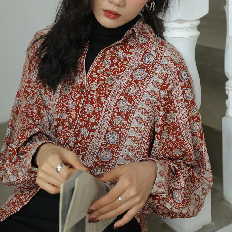 

XIZIHUPAN Vintage Hit Color Shirt For Women Lapel Lantern Long Sleeve Single Breasted Straight Blouses Female Spring Fashion New