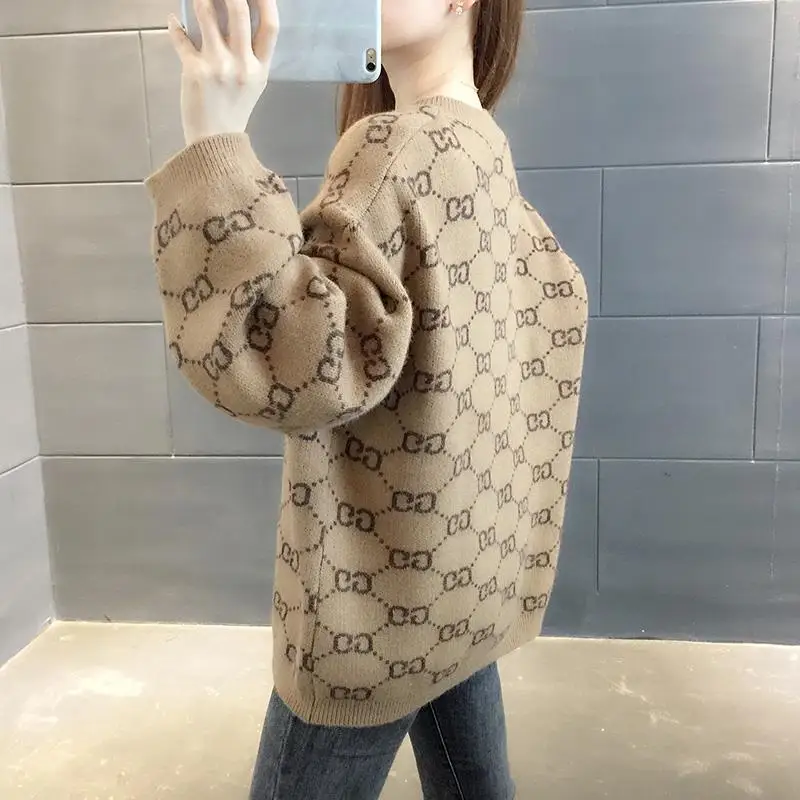 

2020 new style early autumn autumn women's sweater women's autumn and winter loose outer wear with bottom layer on top