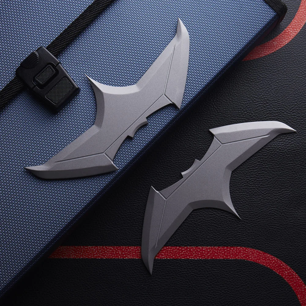 1 шт. фильмы Лига Справедливости Бэтмен Брюс Уэйн супергерой косплей Дартс