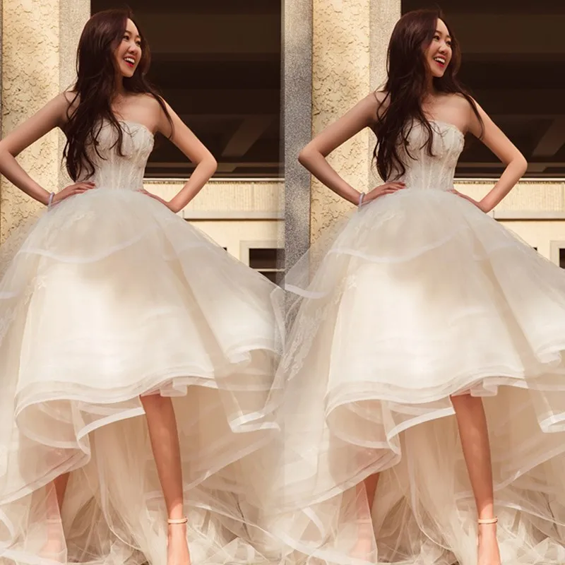 Лето 2019 свадебное платье знаменитостей с открытой спиной и оборками Сетчатое