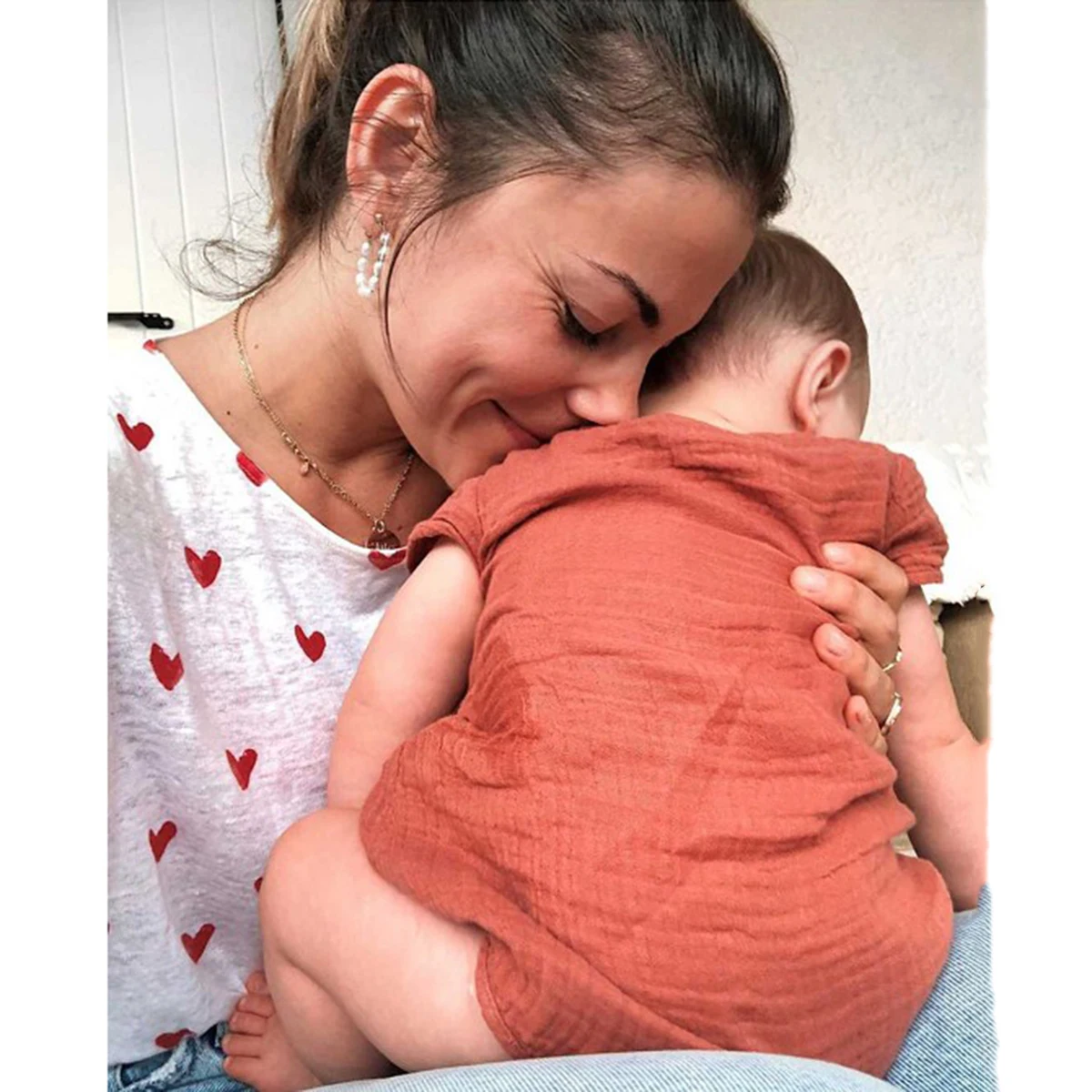 Женская тонкая футболка с коротким рукавом круглым вырезом и принтом|Футболки| |