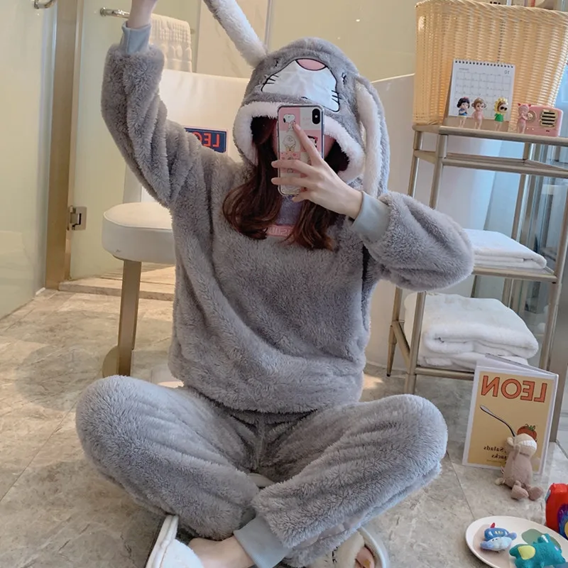 

Winter Doraemon Cute Sleepwear Suit Set Warm Coral Velvet Pajamas Set Women Thick Flannel Homewear Cartoon Pyjamas
