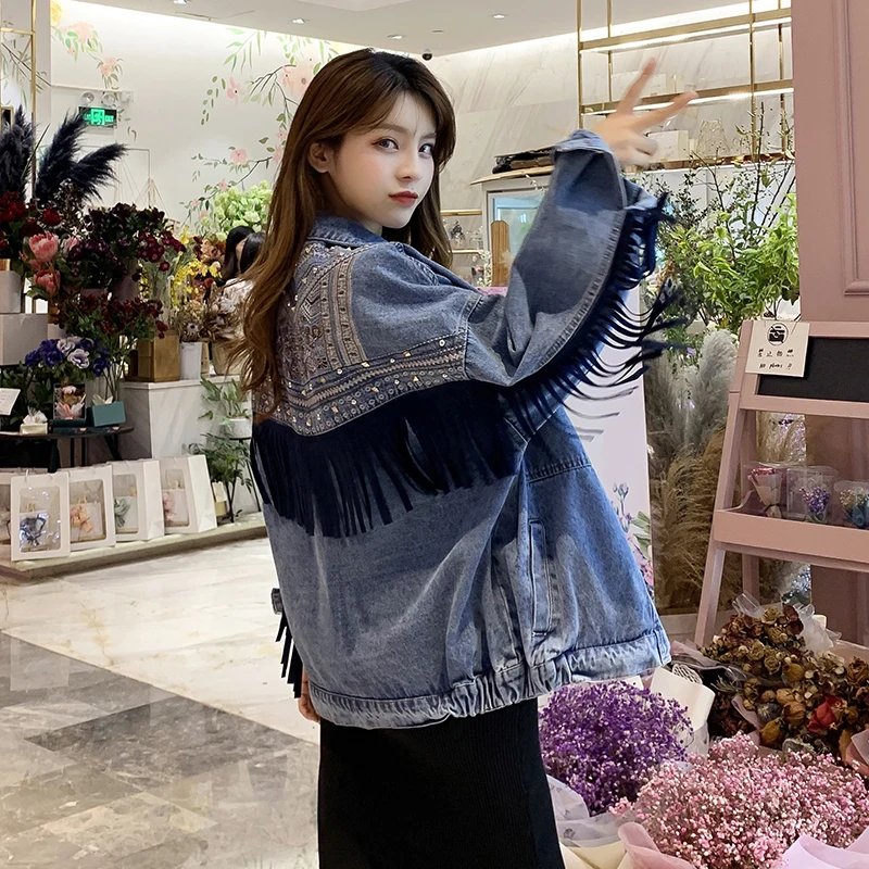 

2020 New Denim Jacket Light Blue Embroidery Jeans Jacket Casual Ripped Denim Outwear Slim Long Sleeve tassel Jeans Jacket Coat