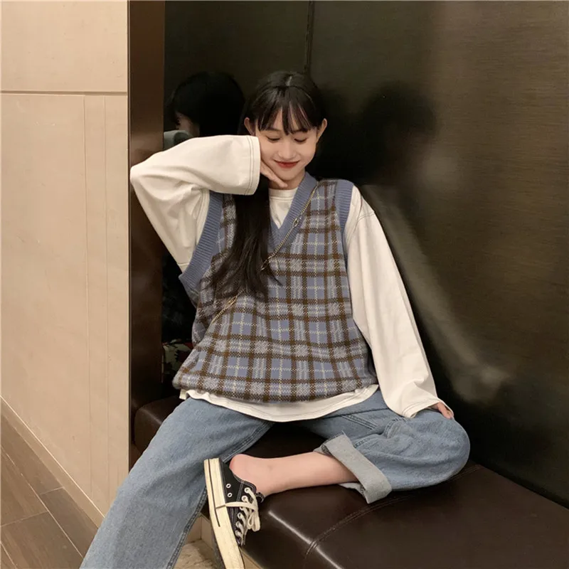 

New Fashion Spring Plaid Knitted Vest Loose Women's Sweater Vests V-Neck Sleeveless Jacket Female Pullovers Tops Outwear XY5054