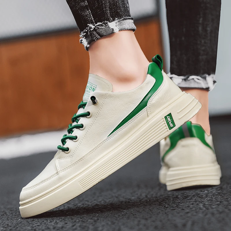 Men Sport Shoes Outdoor Skateboarding Trainers Male 2022 New Fashion Brand Sneakers