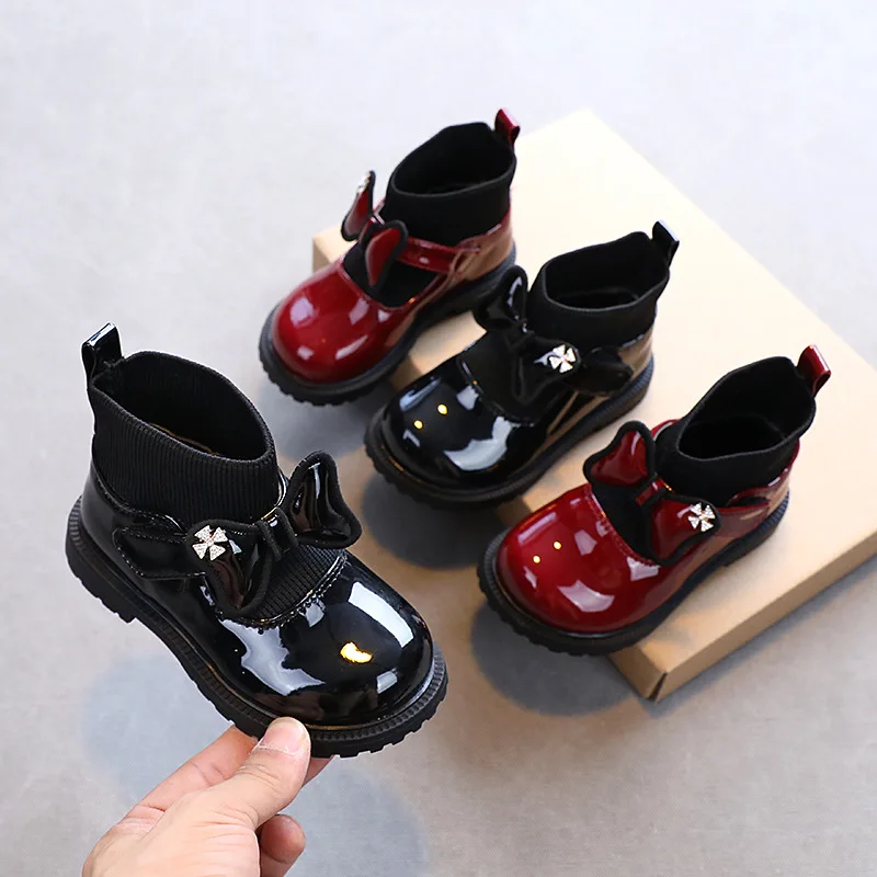 

Toddlers Girls Leather Boots Baby Little Kids Ankle Boots British Style Patent Leather with Bow-knot Princess Sweet Children New