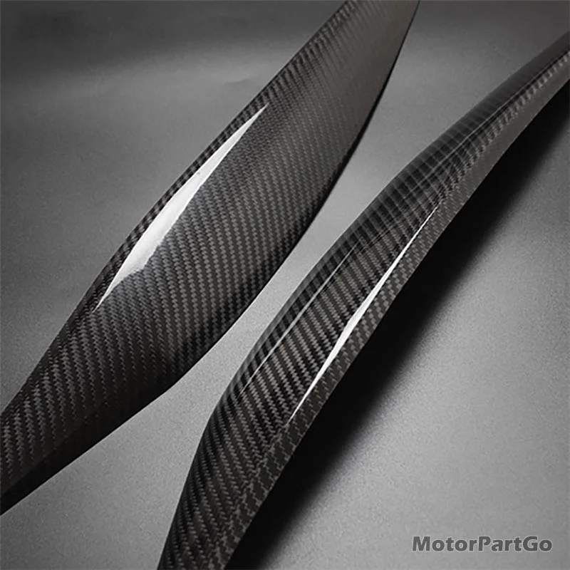 

Real Crabon Fiber Head light Eyelid Eyebrow Cover Trim 1pair for Ford Fiesta 2013-2016