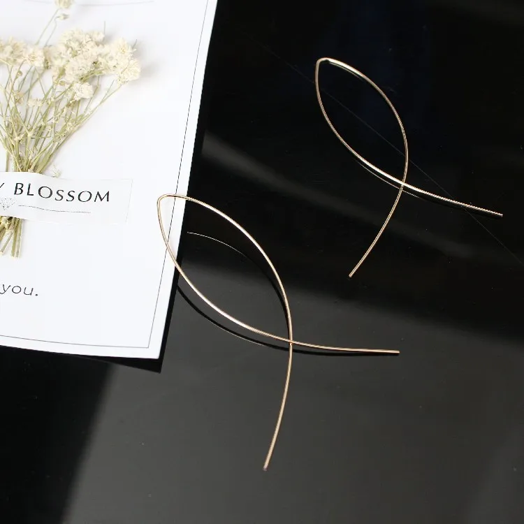 2019 новая корейская мода изысканная Рыбная линия сережки крестики простая