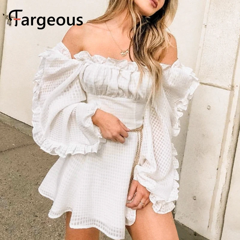 Женское платье с рукавами фонариками Fargeous Осеннее винтажное открытыми плечами