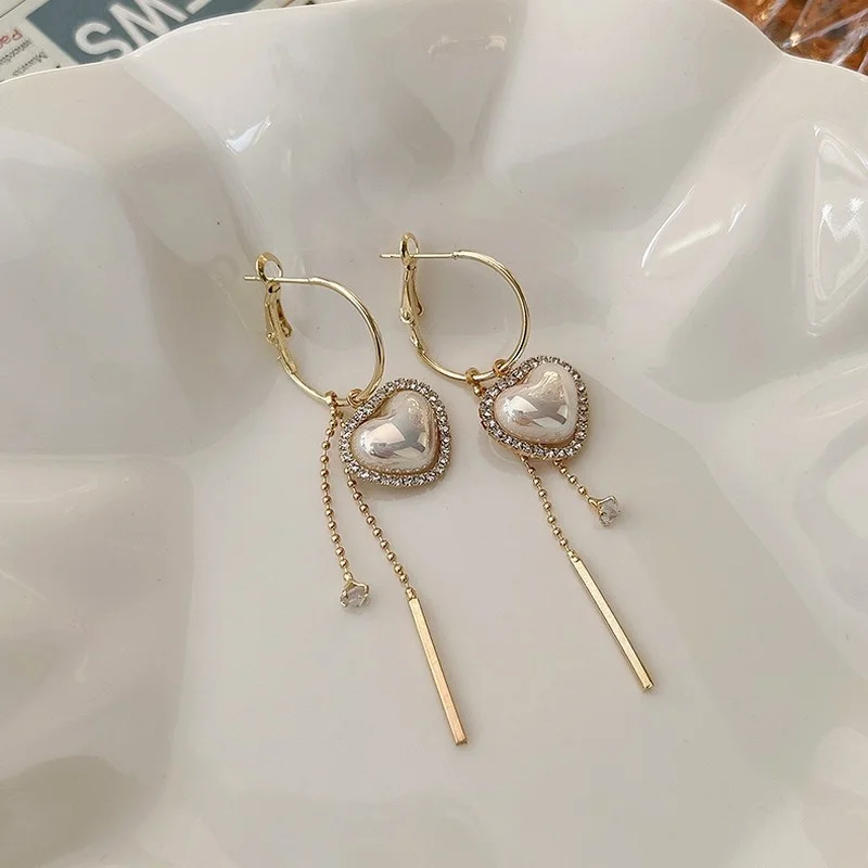 

Origin Summer Korean Long Tassel Love Heart Simulation Pearl Hoop Earring for Women Shiny Rhinestone Gold Metal Earring Jewelry