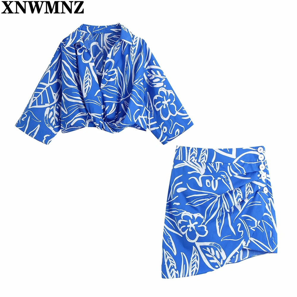 

XNWMNZ 2021 Women Fashion Floral Print Short Shirt Lady Irregular Hem Knotted Pleat Kimono Blouse Roupas Chic Crop Blusas Tops
