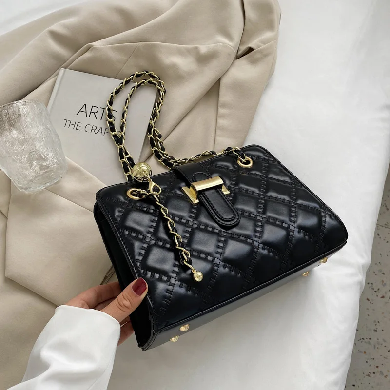 

Fashion Chain Women Shoulder Crossbody Bags 2021 Luxury Designer Diamond Lattice Handbags Purses Ladies Messenger Bags Totes