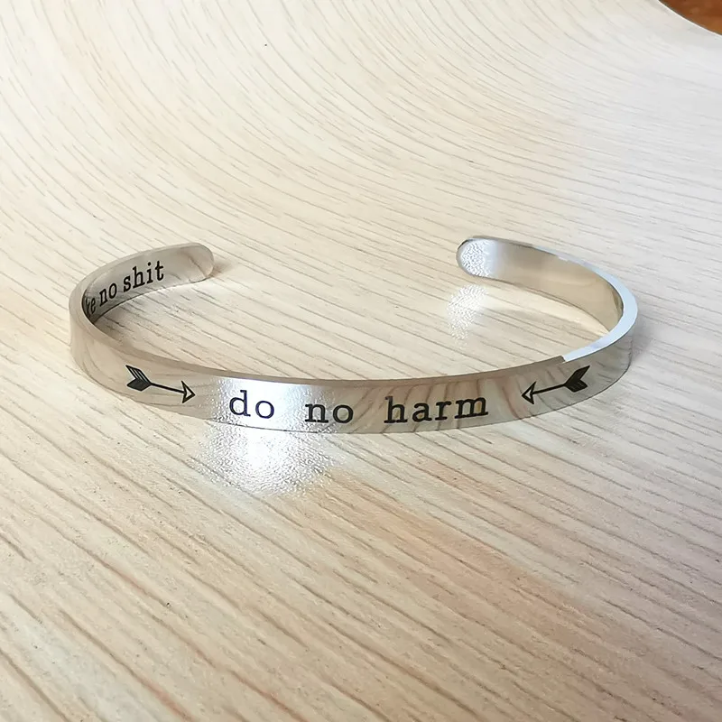 Браслеты-манжеты не наносят вреда принимают * браслет браслеты прочные ювелирные