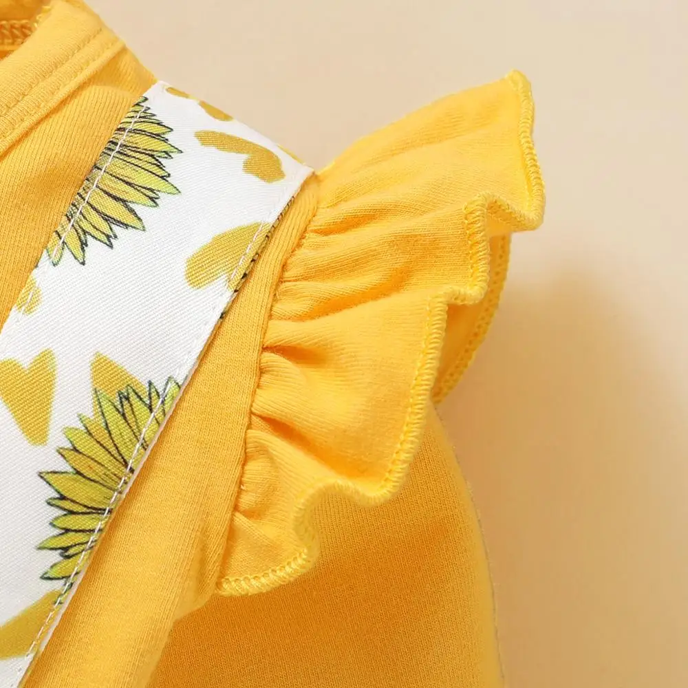 

European and American Children 's Clothing New Girl Letter Printing Flying Sleeves Jumpsuit Skirt Headwear Three - Piece Suit