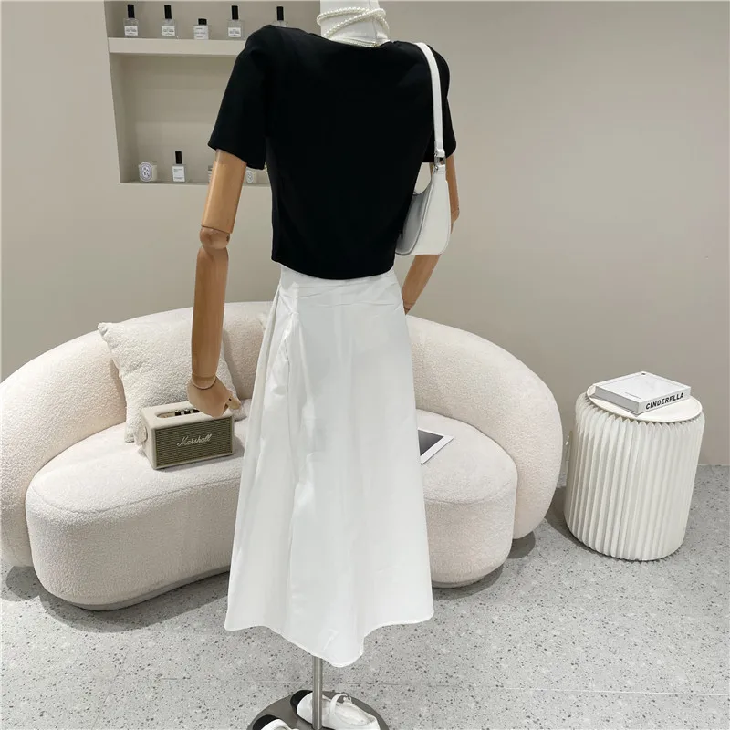 

Women 2021 Niche Design Fashion New Square Neck Short Sleeve T-shirt + Slim Medium Length High Waist Pleated Skirt 2-piece Set