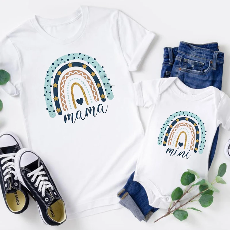 

Rainbow Family Matching Clothes Outfits Mother And Daughter T-Shirt Cute Tops lovely Blouse Kids Baby Girl Boys Casual T Shirts