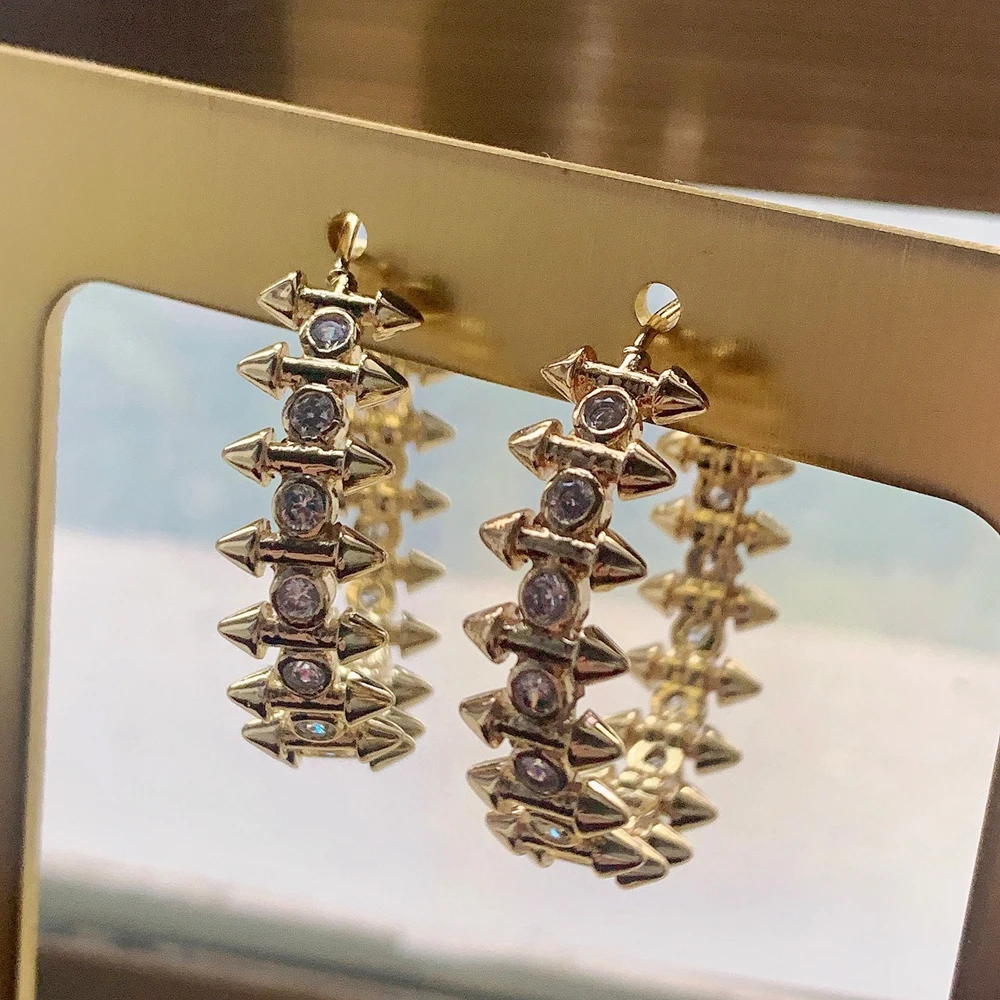 

5 Pairs, Fashion Fe Love Stud Earrings Gold Color Copper Circle Crystal Zircon Earrings Fashion Jewelry for Women Ladies Girls