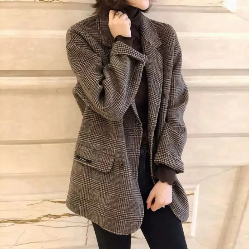 

2020 Autumn Winter Women's Double-Sided Cashmere Coat Loose And Warm Double Breasted Gray Striped Stitching Short Coat Blazer
