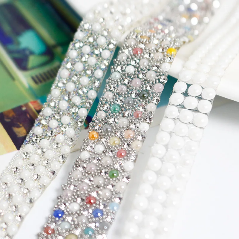 Стразы для шитья на цепочке 90 см с кристаллами клей горячего расплава обрезка