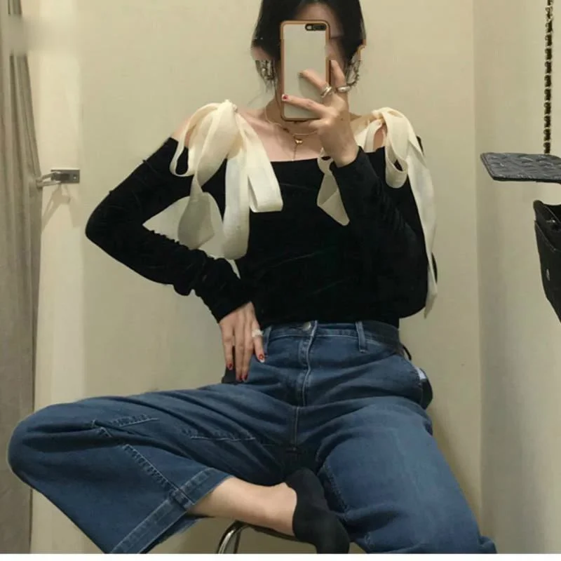 

Slash Neck Strapless Shoulder Velour Blouse Women Bow Lace Up Design Slim Fit Blusas Spring 2020 New Shirt Feminino