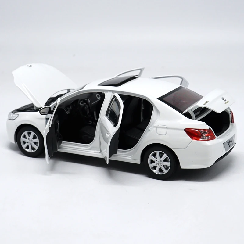 1:18 PEUGEOT 301 литые модели автомобилей из сплава игрушки металлические оригинальная