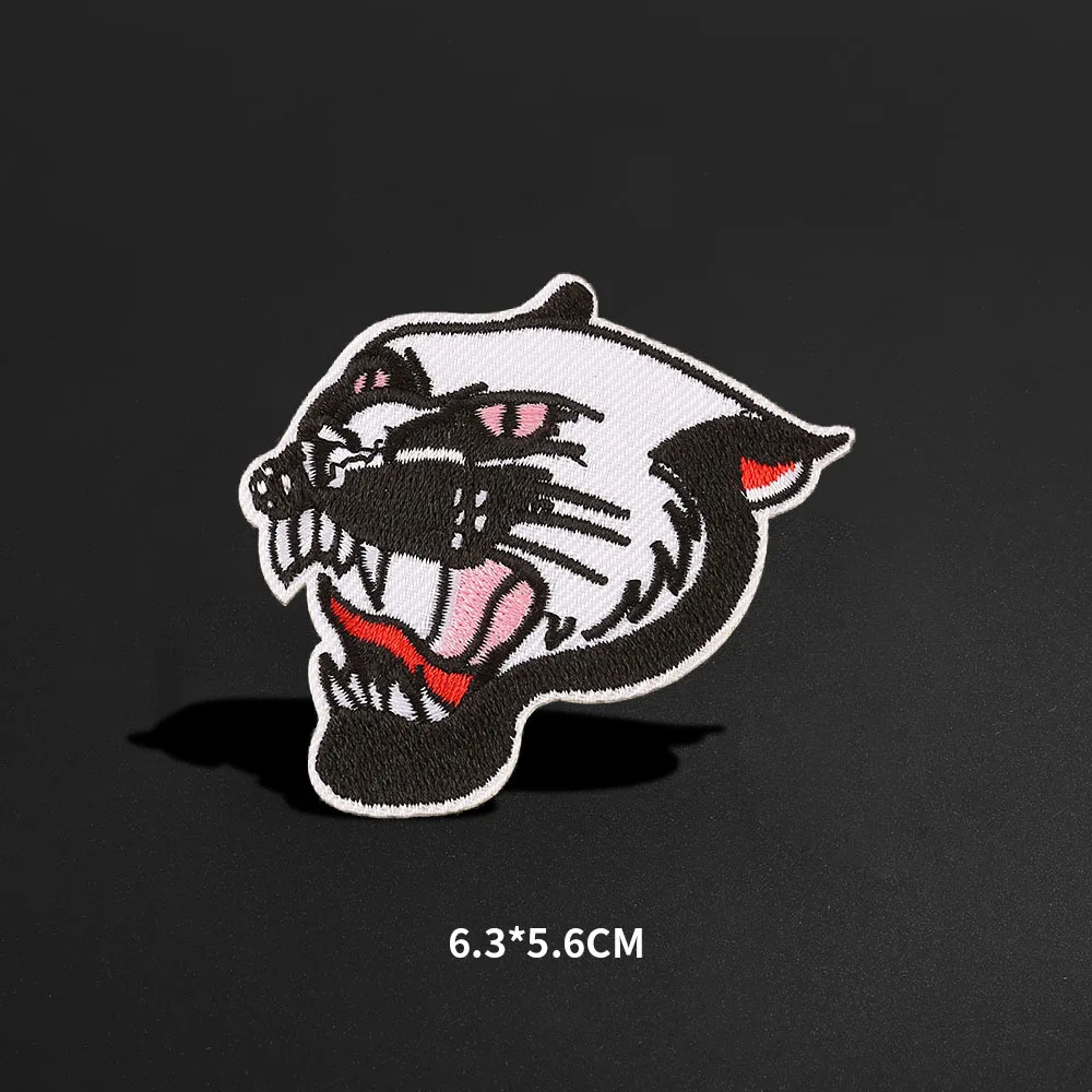 Marine animals and whales Patches For Clothing Animal Leopard head Embroidered Sewing Jackets for Clothes Decor |