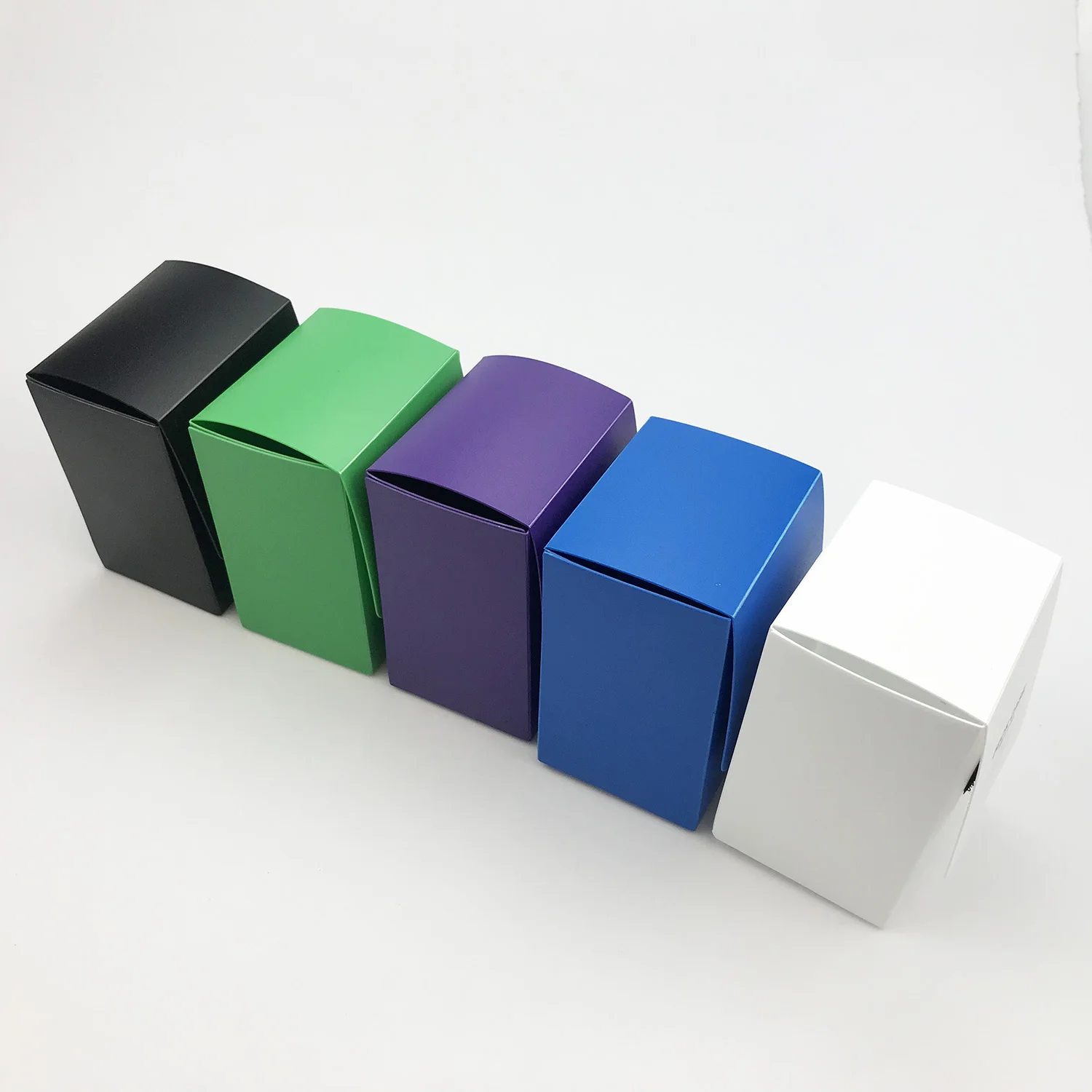 Черный лотоса Портативный 80 карт колода коробка классический Цвет настольные